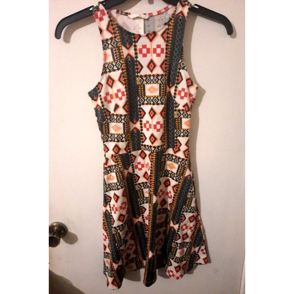H&M Women’s XS Racerback Dress – Tribal Print – Festival or Summer Style